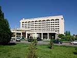 Club-Dostuk Hotel