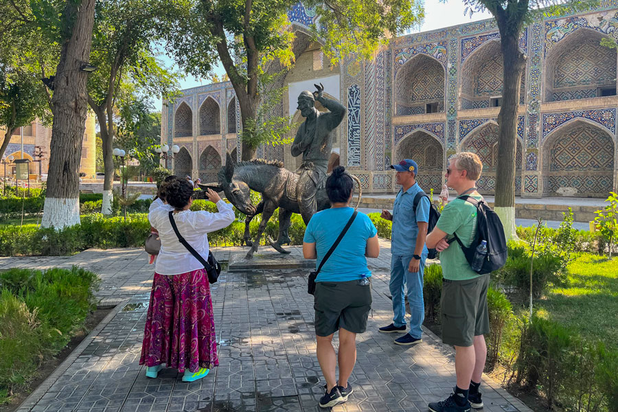 Nadir Divan-begi Madrasah, Bukhara Nadir Divan-begi Madrasah, Bukhara