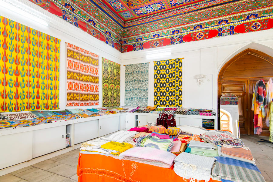 Uzbek Handicrafts: Fergana Embroidery Uzbek Handicrafts: Fergana Embroidery