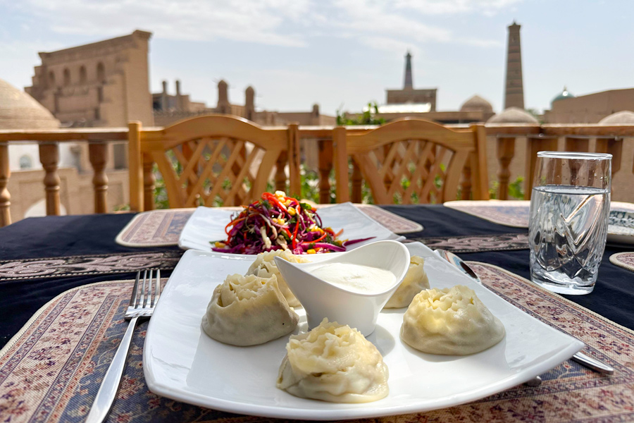Manti, Khorezm cuisine Manti, Khorezm cuisine