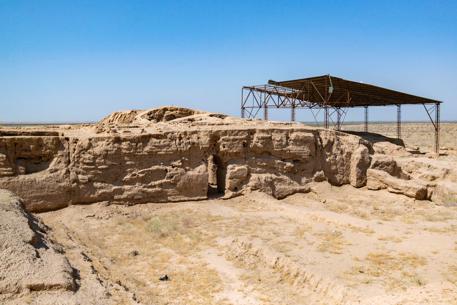 Karatepa, Termez Karatepa, Termez
