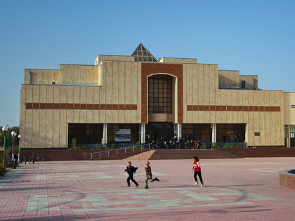 Le circuit à Nukus et à Khiva: Le célèbre musée de l