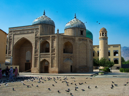 ホジャンドへのツアー（タジキスタン）
