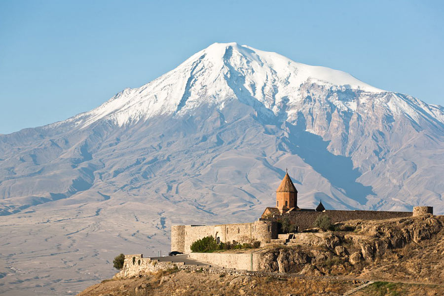 Горы армении картинки