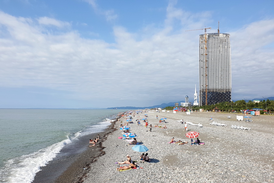 Пляж в Батуми Пляж в Батуми