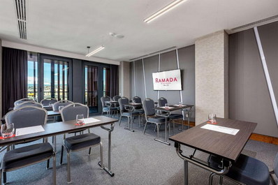 Meeting room, Tbilisi Philharmonic by Mercure Hotel