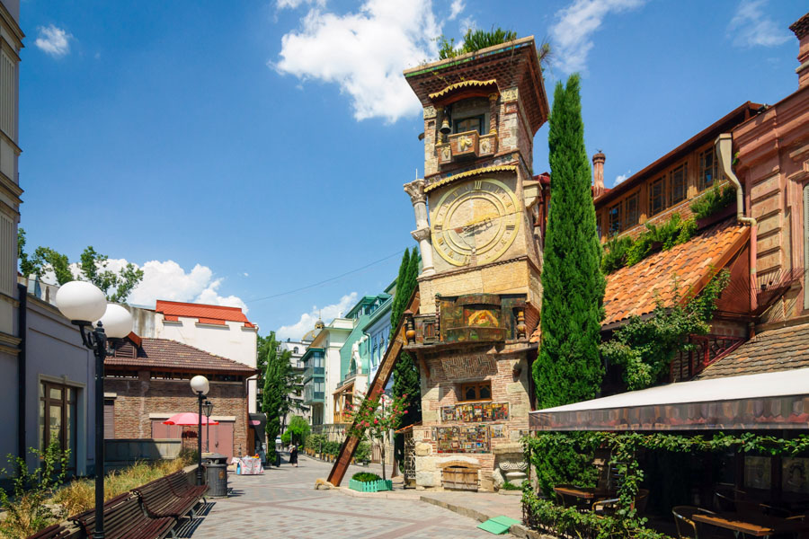 Rezo Gabriadze Puppet Theatre in Summer Rezo Gabriadze Puppet Theatre in Summer