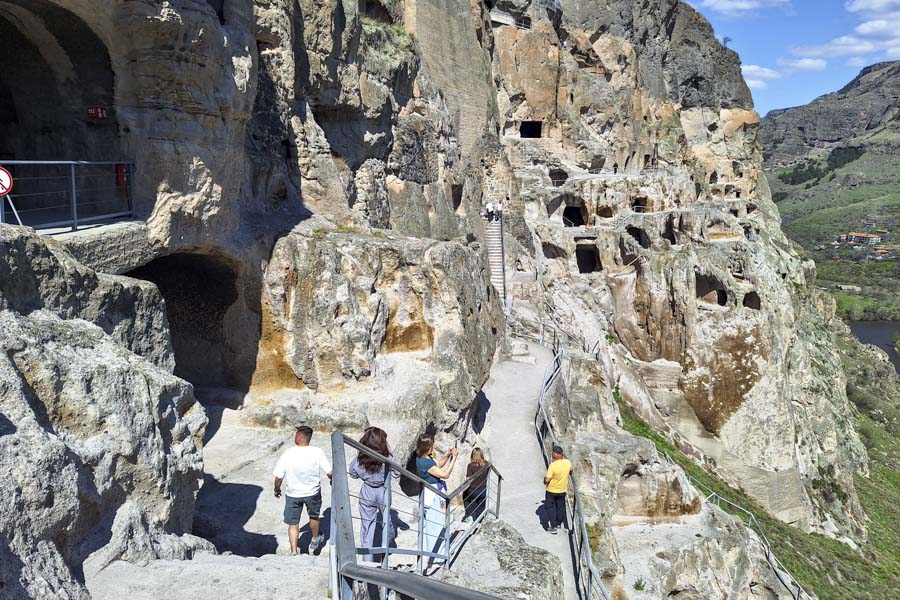 Vardzia