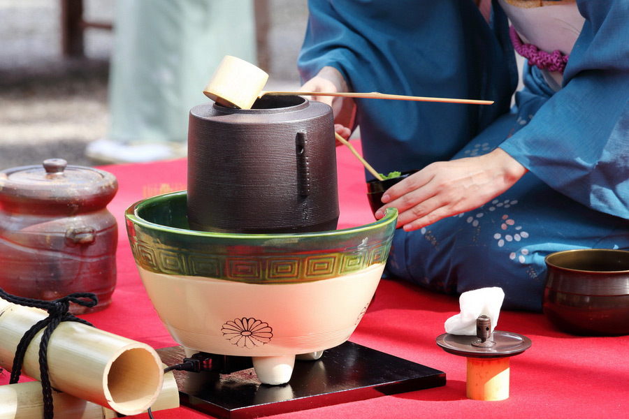 Brief History of Chanoyu, Japanese Tea Ceremony