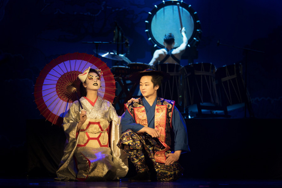 Traditional Japanese Theater, Japanese Culture