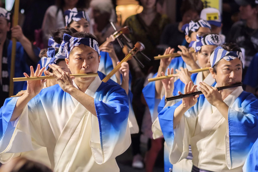 Shinobue Flute Accompanying Dance Troupe, Awa-odori (The Awa Dance Festival)