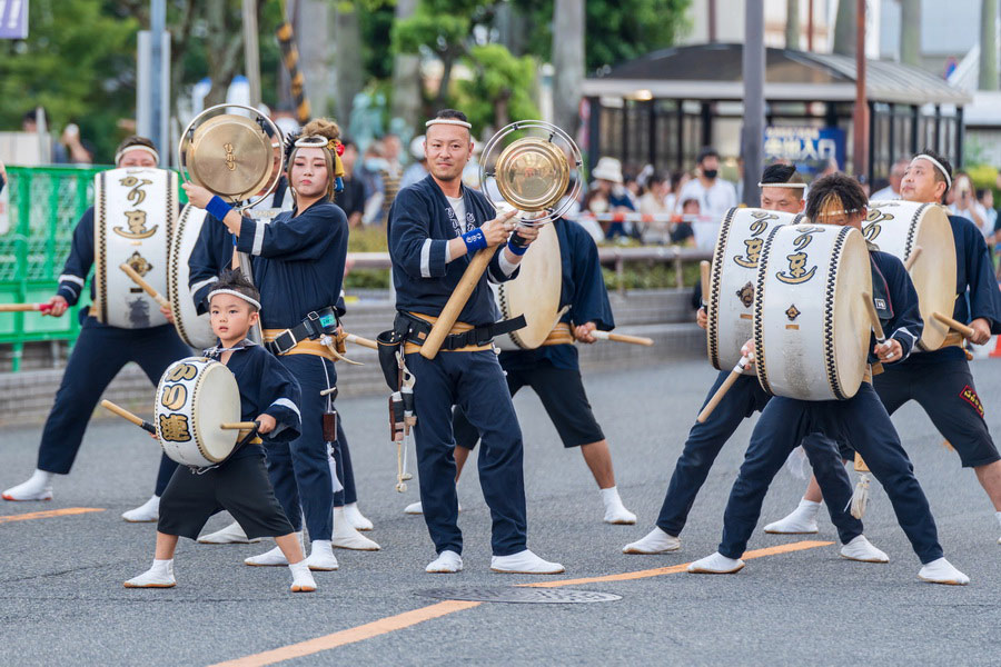 Awa-odori Festival - Japanese Festivals, Tokushima Prefecture, Japan