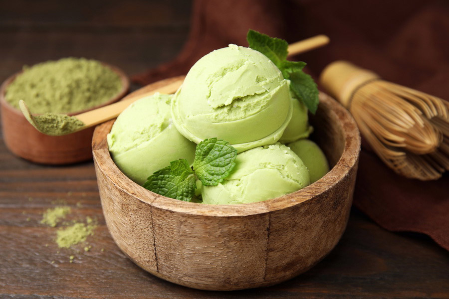 Matcha-flavoured Ice Cream, Kamakura Food Guide