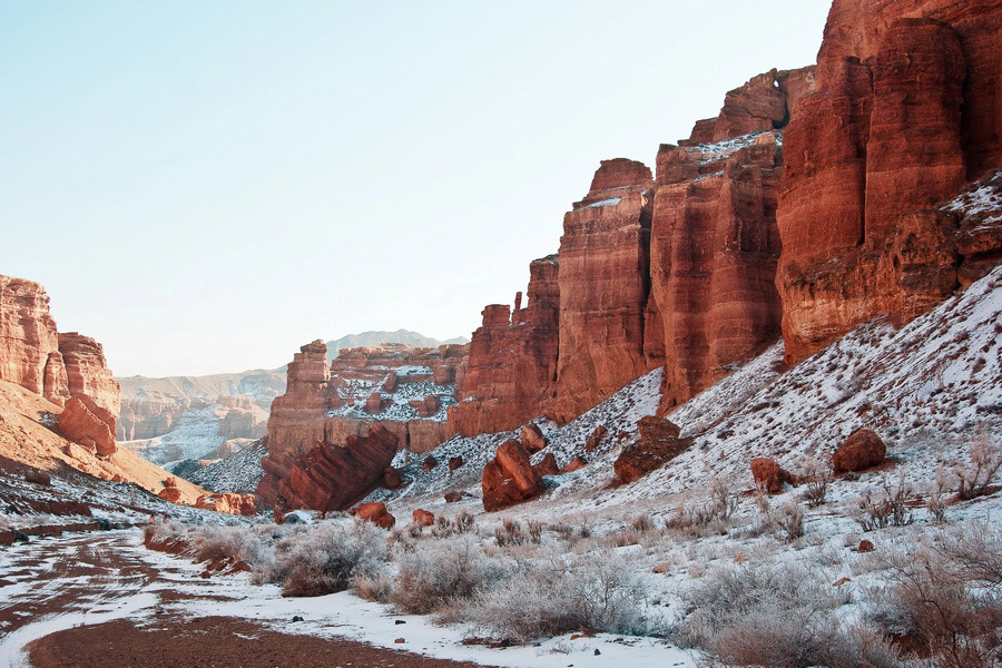 Charyn Canyon