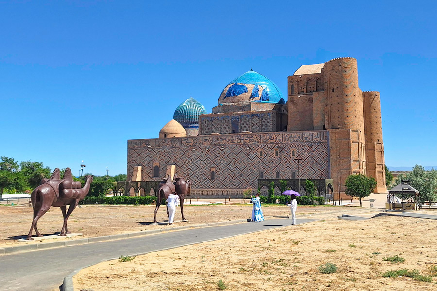 Khoja Ahmed Yasawi Mausoleum, Kazakhstan Khoja Ahmed Yasawi Mausoleum, Kazakhstan