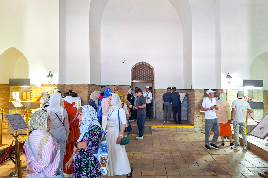 Khoja Ahmed Yasawi Mausoleum, Kazakhstan Khoja Ahmed Yasawi Mausoleum, Kazakhstan