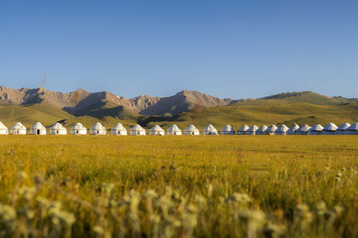 Yurts, Ak-Sai Travel Son-Kul Yurt Camp