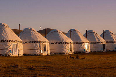 Yurts, Ak-Sai Travel Son-Kul Yurt Camp