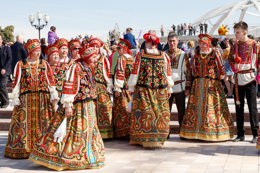 St Petersburg University holds a series of events on how traditional Turkish  dress changed throughout history