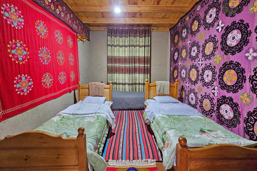 Guest house, Nurata Mountains