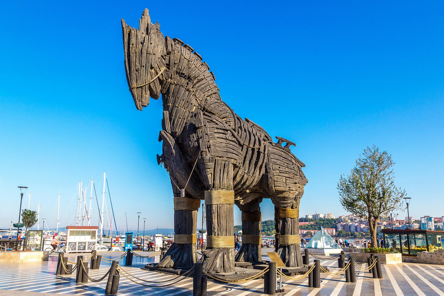 Trojan Horse from 2024 movie Troy, Troy