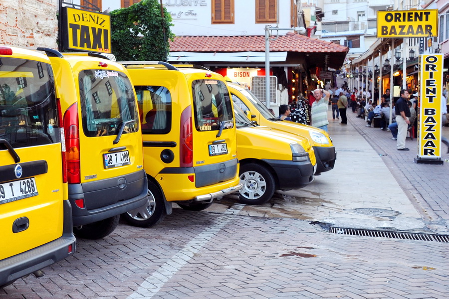 Taxis, Kuşadası Taxis, Kuşadası