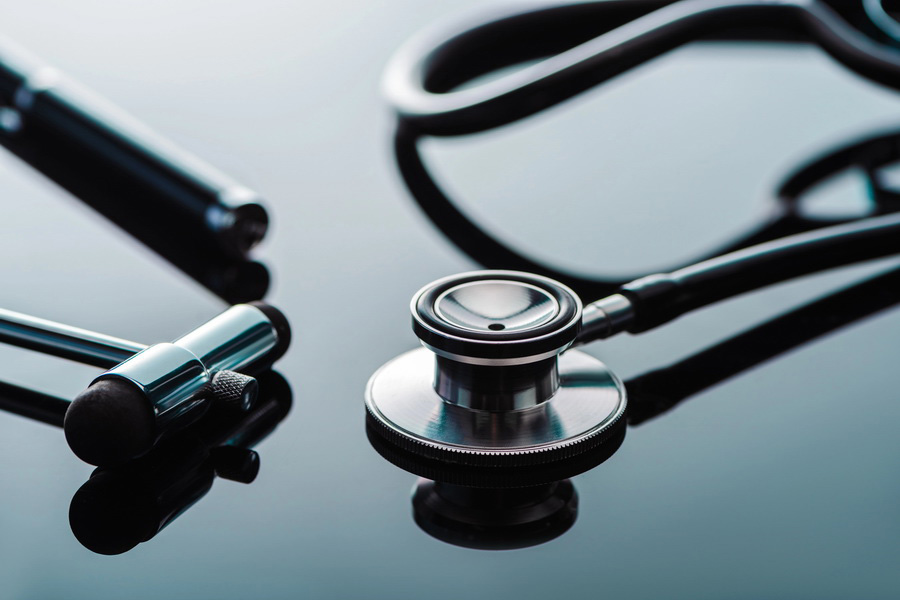 Stethoscope and Reflex Hammer, Health and Medical Tourism in Turkey