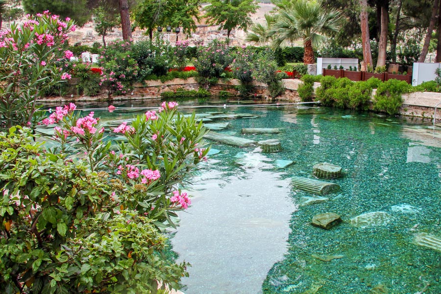 Cleopatra's Pool, Landmarks and Attractions in Pamukkale