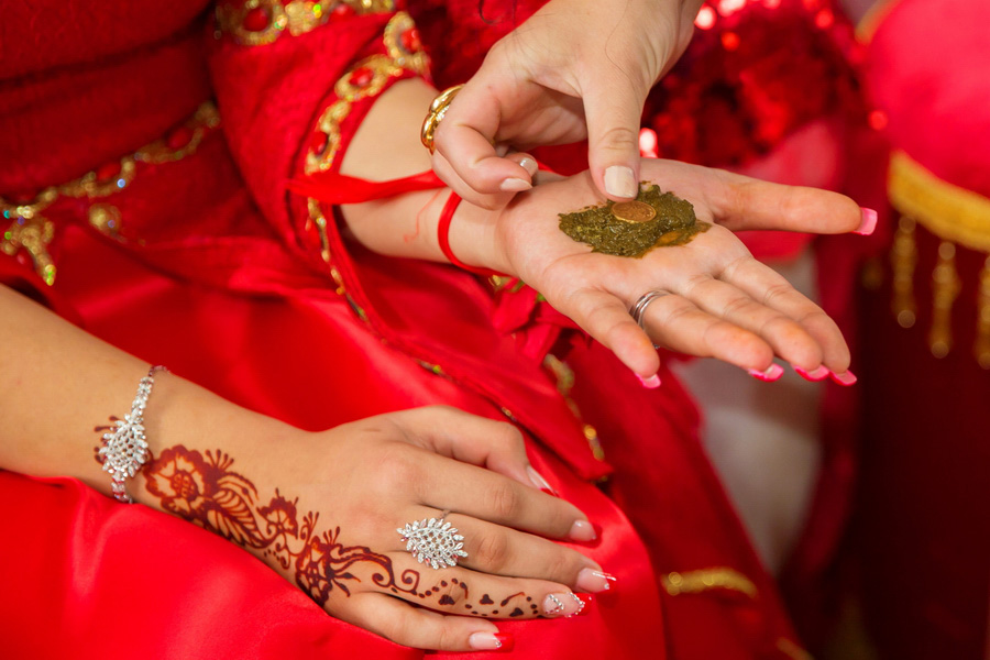 Henna Drawings on the Bride’s Hands, Turkish Wedding Customs