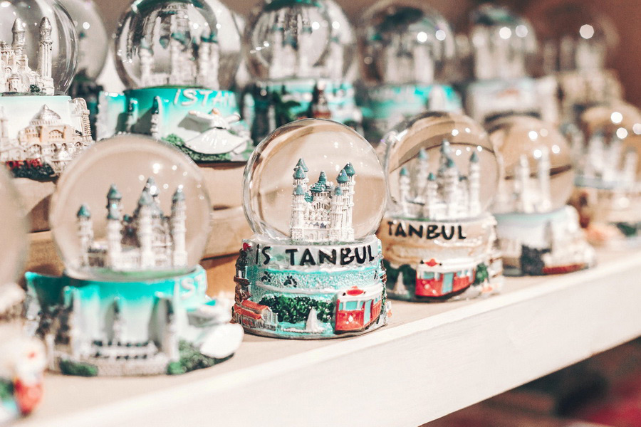 Snow Globe Souvenir from Istanbul, Things to Do on New Year’s Day in Istanbul