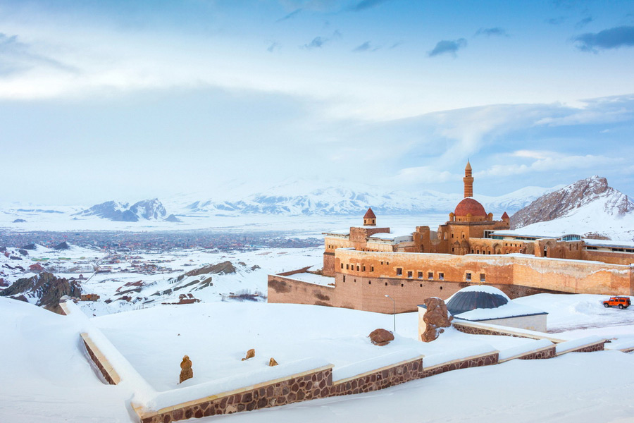 Ishak Pasha Palace, Turkey, Top Historical Experiences in Winter in Turkey