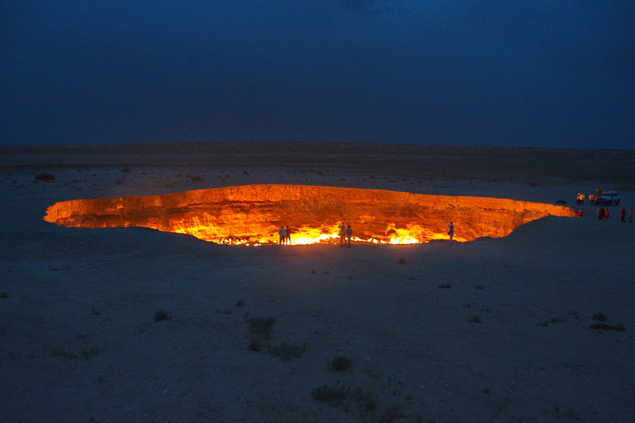 Top 10 Places to Visit in Turkmenistan: Darvaza Gas Crater