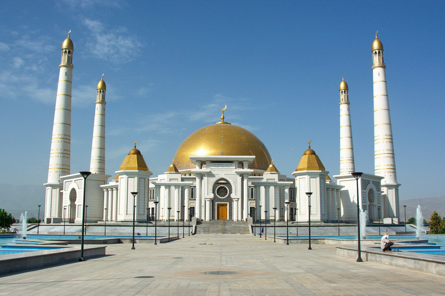 Top 10 Sehenswürdigkeiten in Turkmenistan: Turkmenbaschi-Rukhy-Moschee