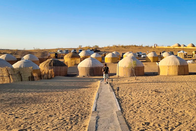 Yurts, Darvaza Yurt Camp