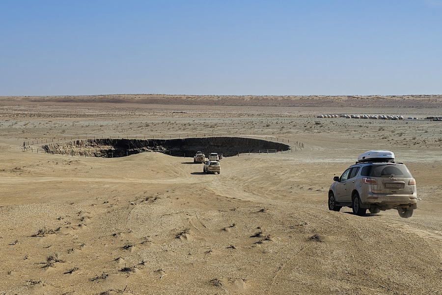 Road to Darvaza Gas Crater