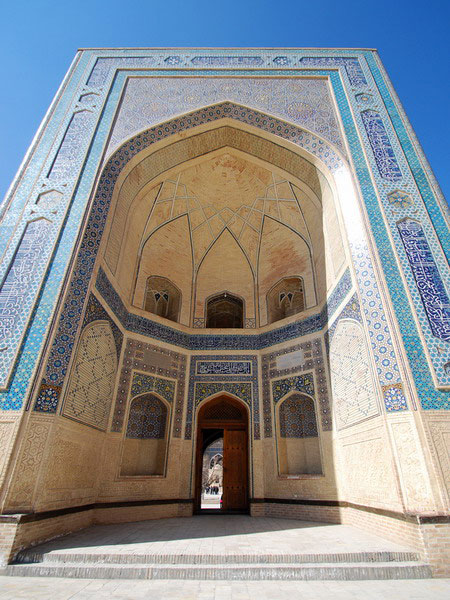 Poi-Kalyan Ensemble, Bukhara