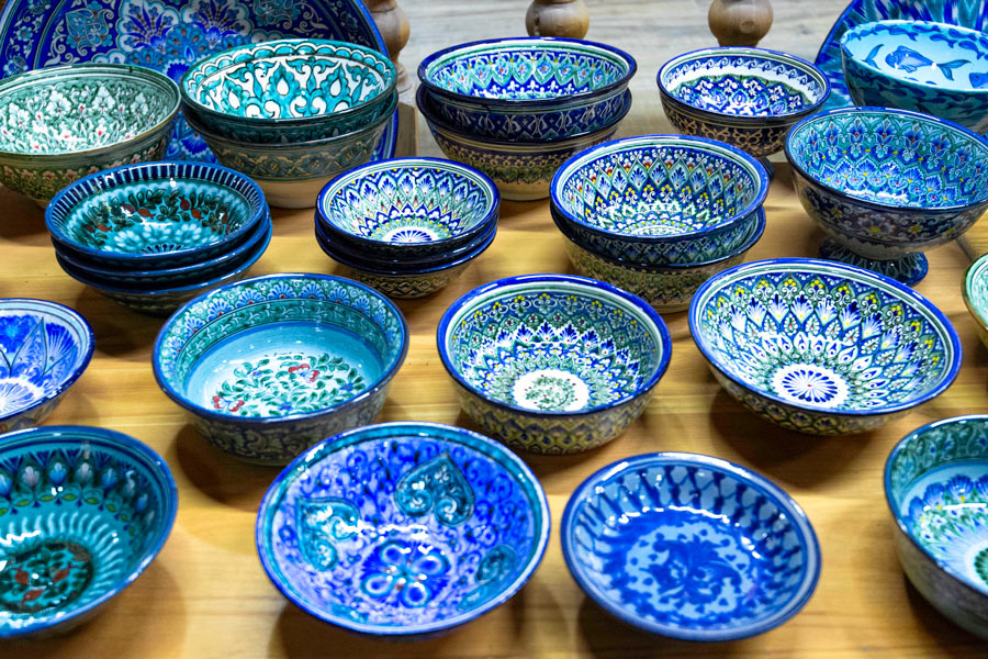 Ceramics of Rishtan Uzbek Arts and Crafts: Ceramics of Rishtan