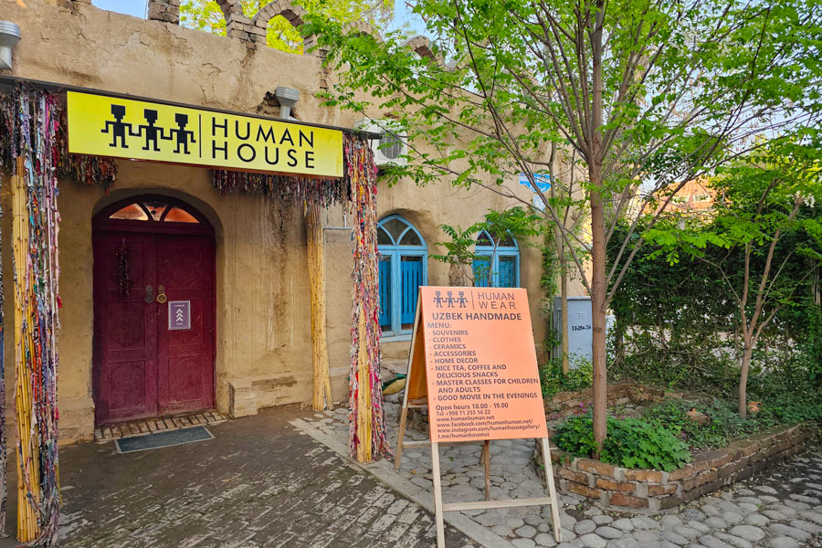 Human House Uzbek Arts and Crafts: Human House