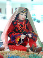 Uzbek dolls and carpets, Tashkent