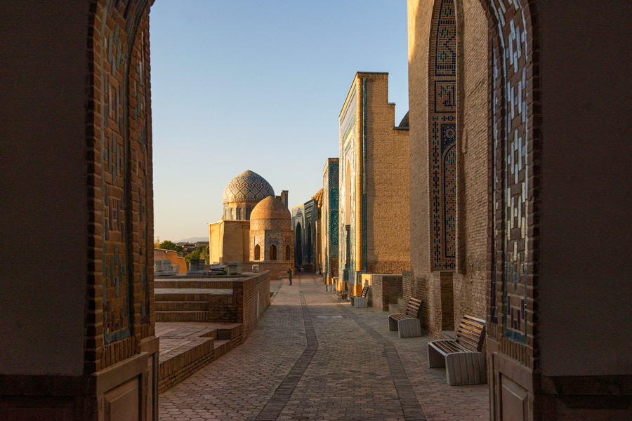 シャヒ・ズィンダ廟群 シャヒ・ズィンダ廟群、サマルカンド