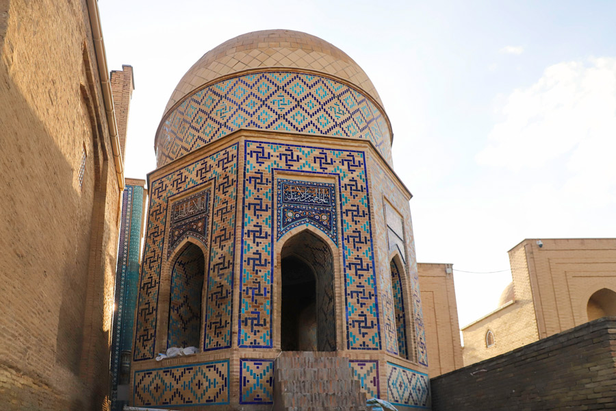 シャヒ・ズィンダ廟群 シャヒ・ズィンダ廟群、サマルカンド