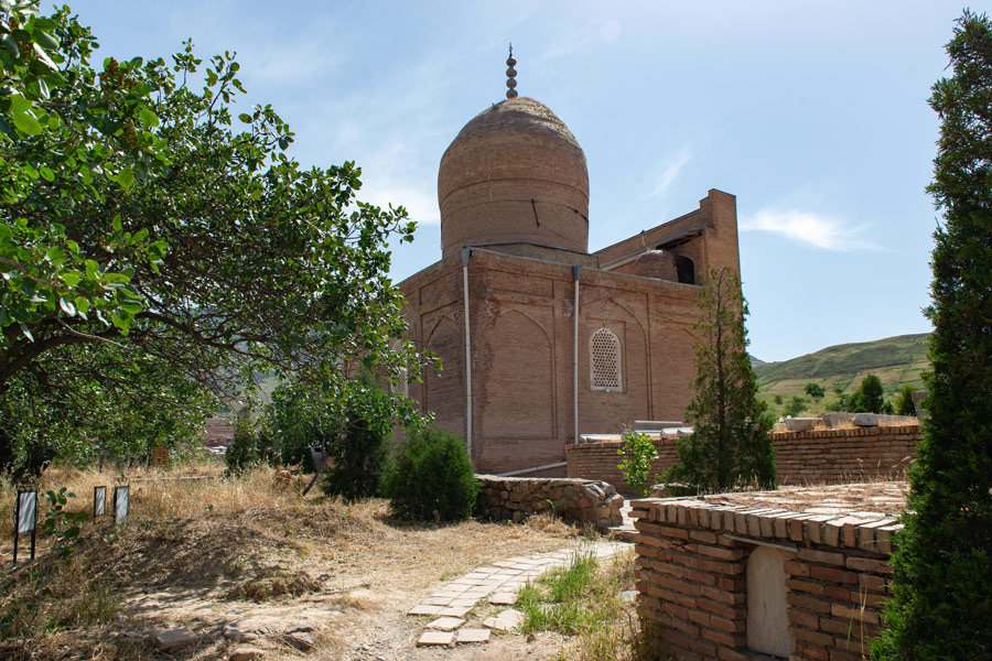 Mausoleum of Mukhammad Sodiq, Langar Mausoleum of Mukhammad Sodiq, Langar