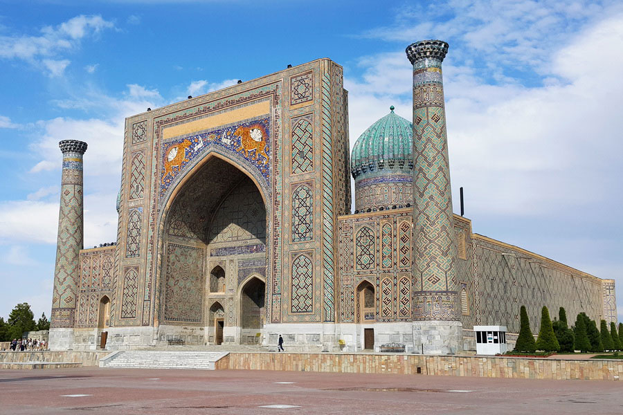 Sher-Dor Madrasah, Samarkand