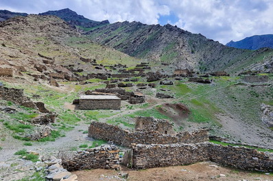 Les montagnes de Nourata