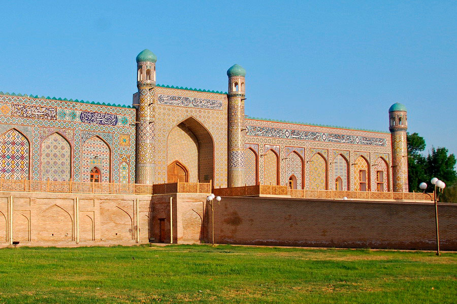 Khudoyar-Khan Palace, Kokand