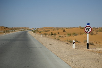 Road through the Kyzylkum desert