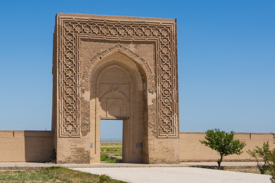 Rabat-i-Malik Caravanserai, Navoi