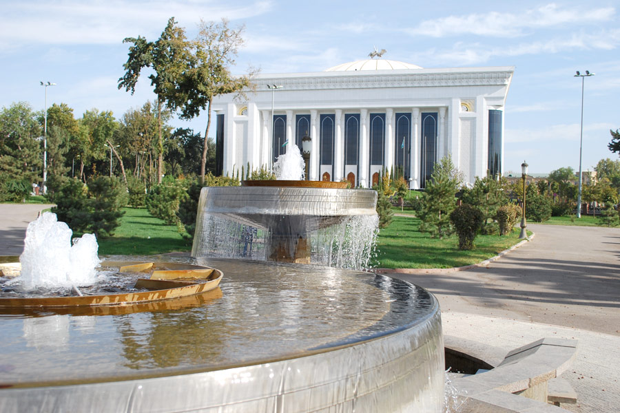 Amir Timur Square, Tashkent