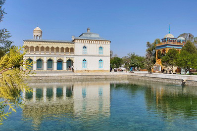 Sitorai Mokhi-Khosa, Bukhara vicinities