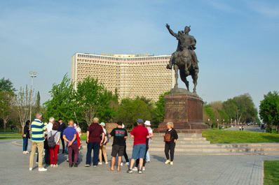 Amir Timur Square, Tashkent